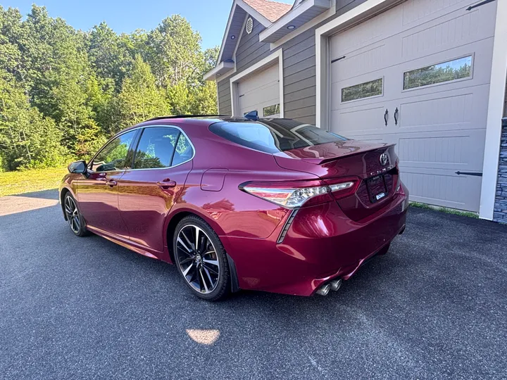 2018 Toyota Camry XSE Image