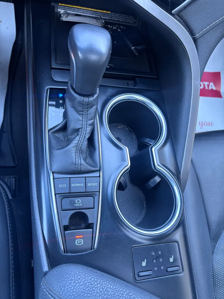 2018 Toyota Camry XSE Image
