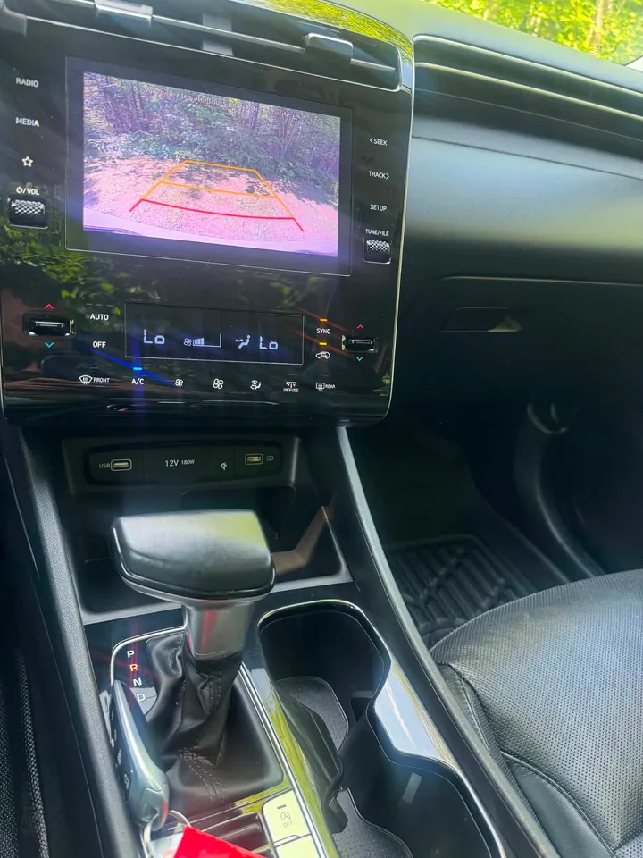 2022 Hyundai Tucson AWD Image