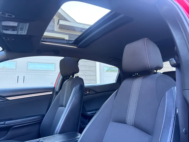 2019 Honda Civic Sport Image