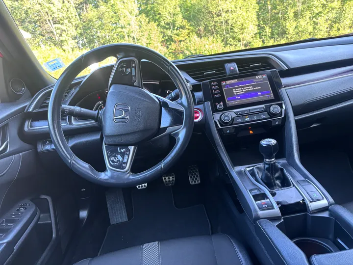 2019 Honda Civic Sport Image