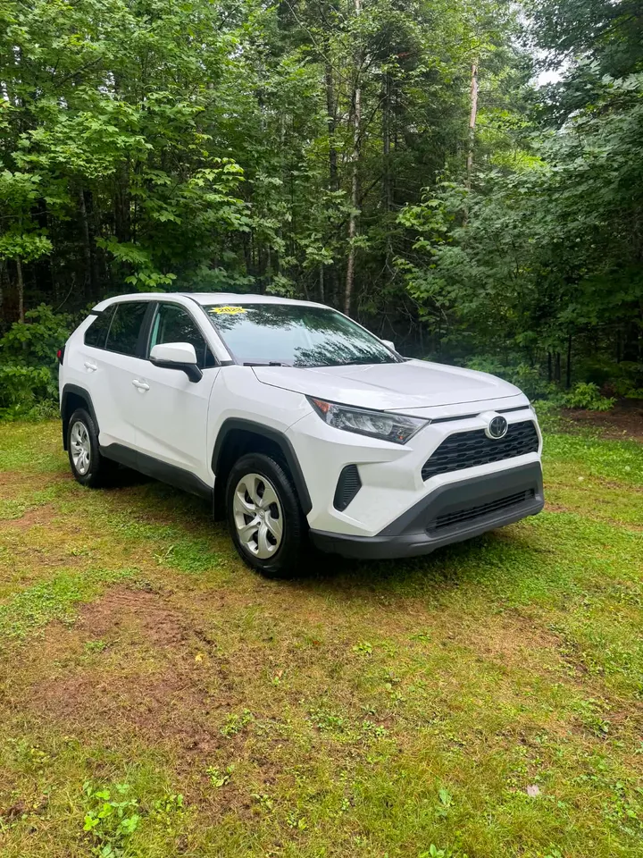2023 Toyota Rav 4 LE Image