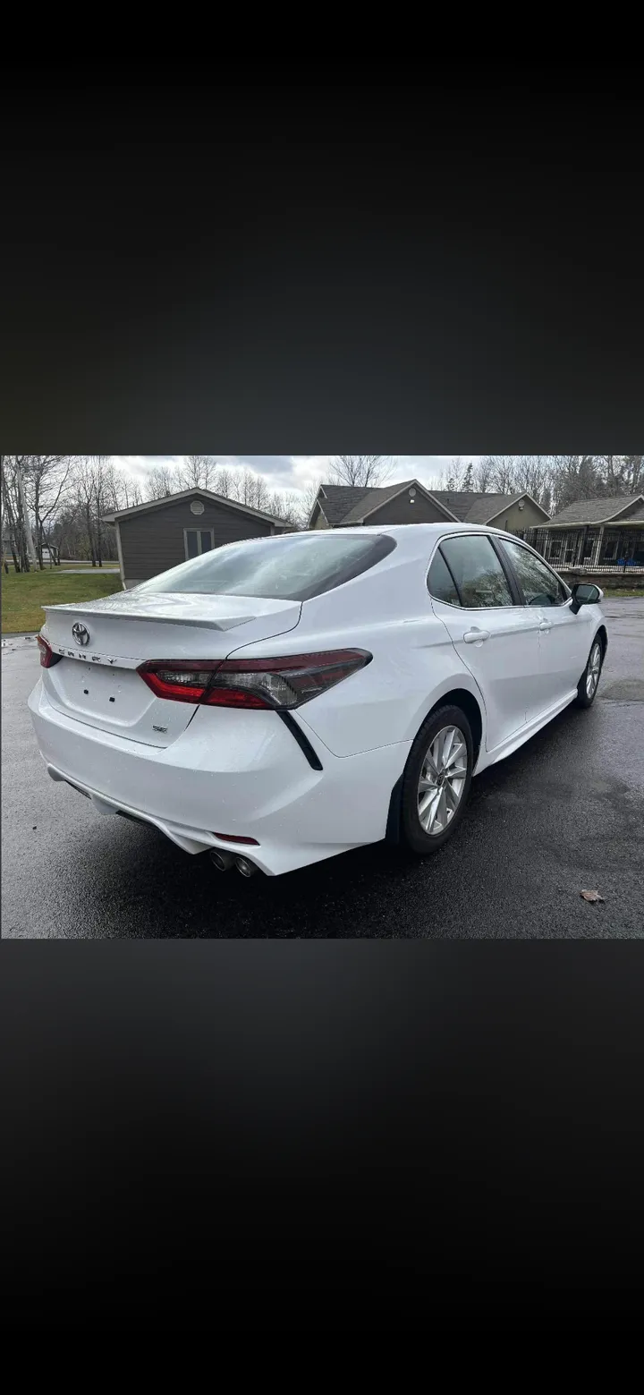 2023 Toyota Camry SE Image