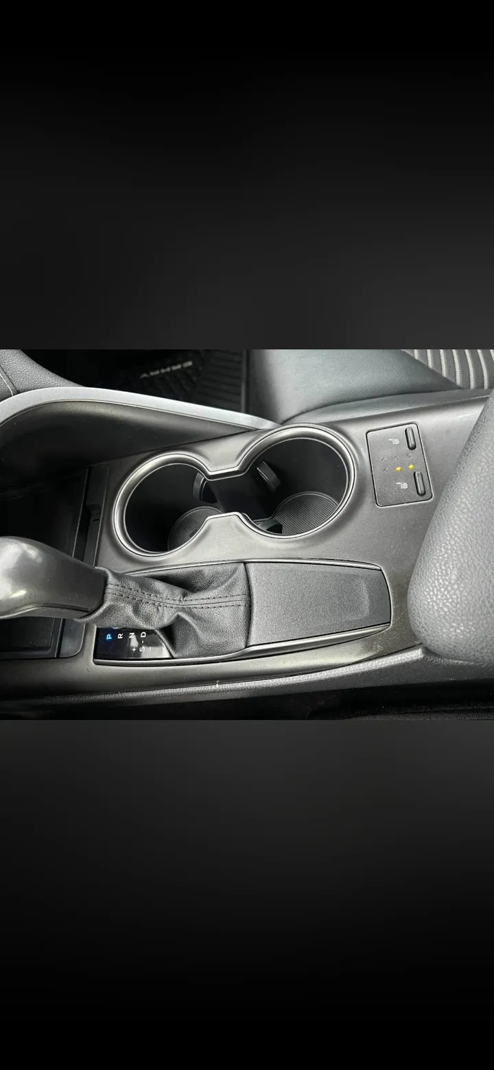 2023 Toyota Camry SE Image