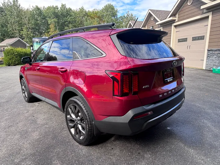 2021 Kia Sorento X-Line Image