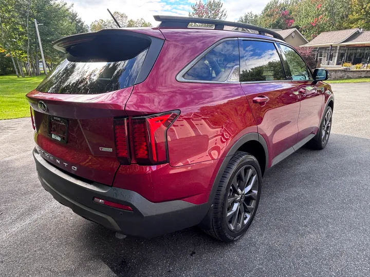 2021 Kia Sorento X-Line Image