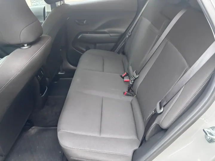 2025 Hyundai Kona Prefered Image