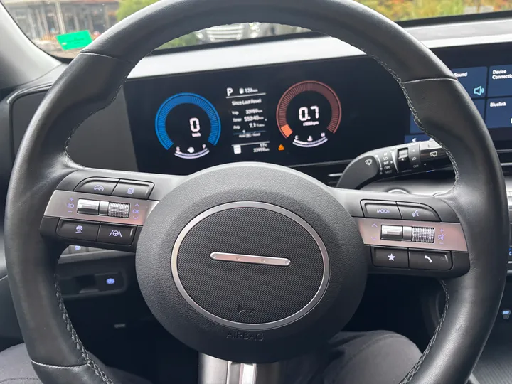 2025 Hyundai Kona Prefered Image
