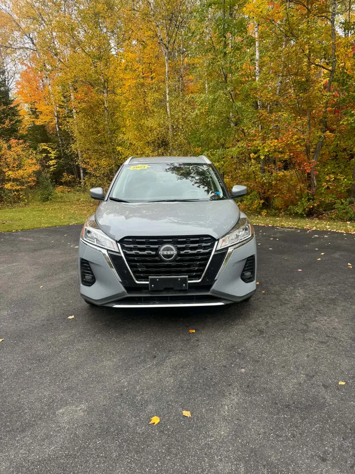 2024 Nissan Kicks SV Image