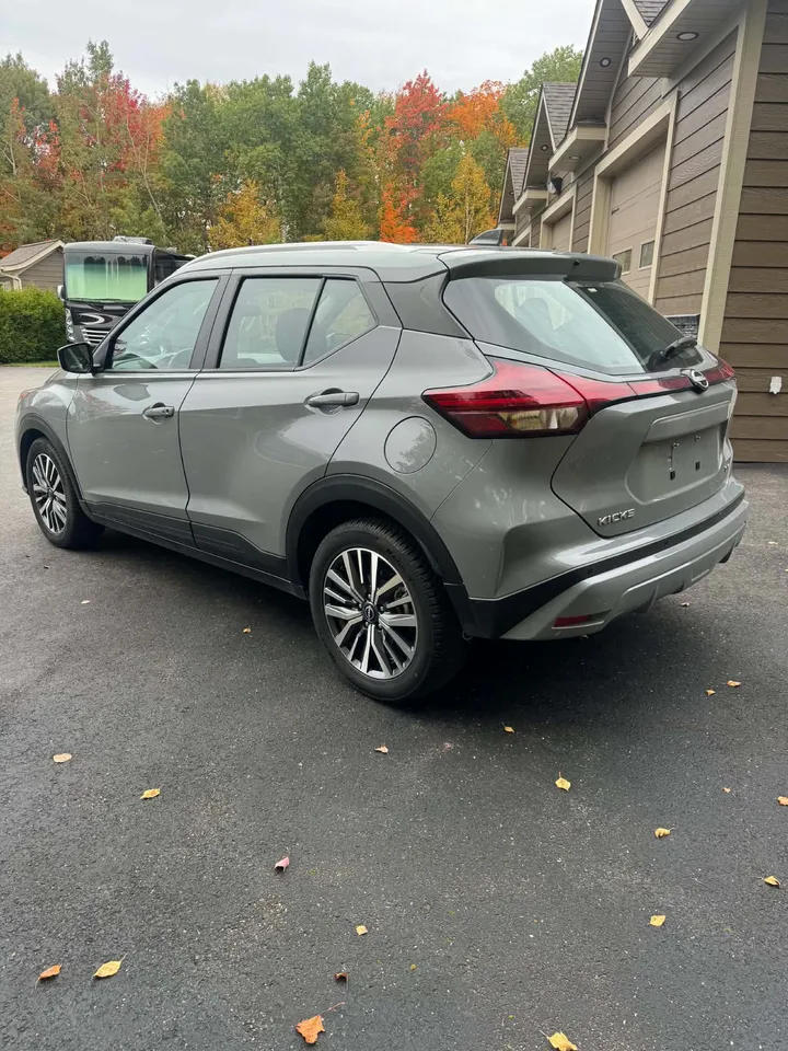 2024 Nissan Kicks SV Image