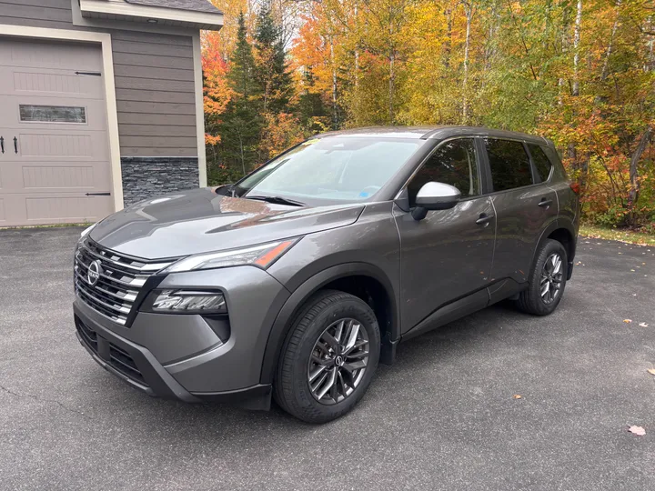 2024 Nissan Rogue S AWD Image