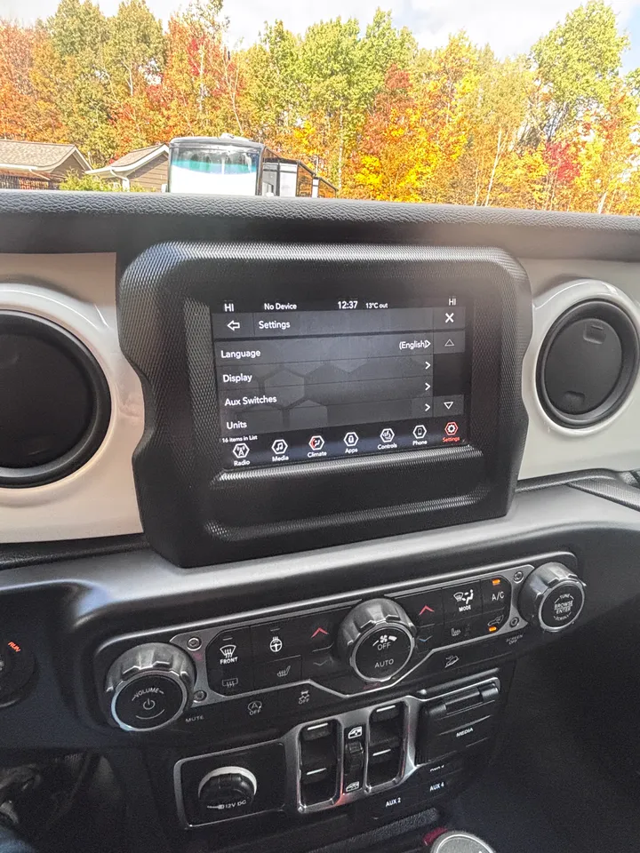 2021 Jeep Wrangler Islander Image
