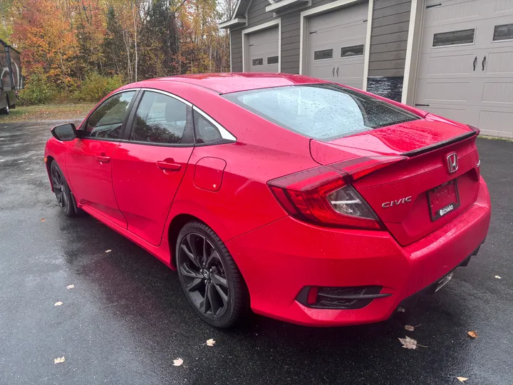 2021 Honda Civic Sport Image
