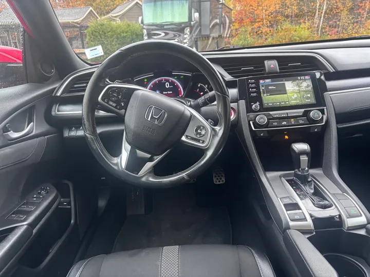 2021 Honda Civic Sport Image
