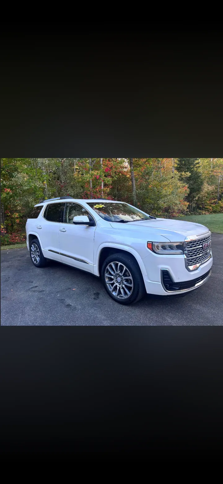 2023 Gmc Acadia Denali Image