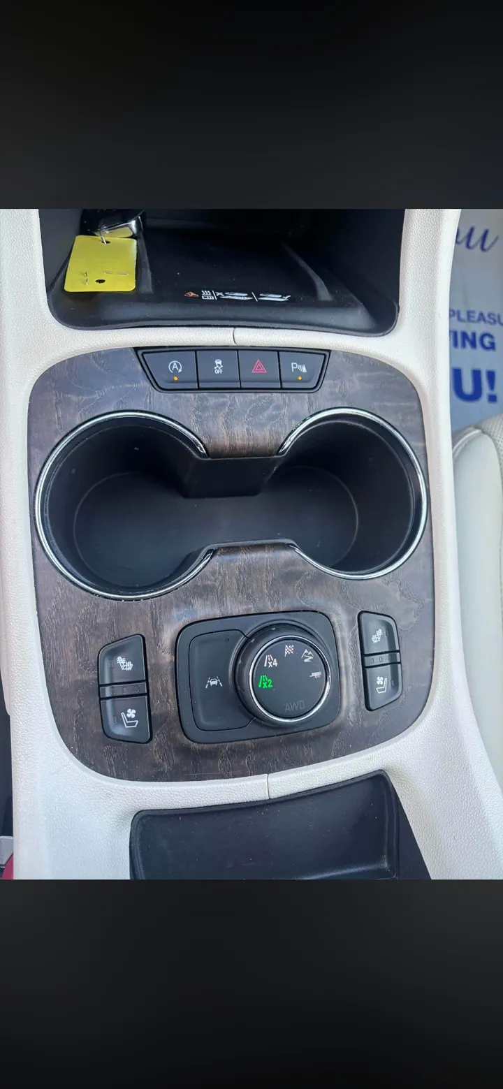 2023 Gmc Acadia Denali Image