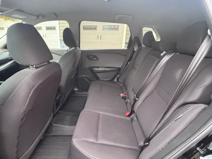 2023 Nissan Rogue AWD Image