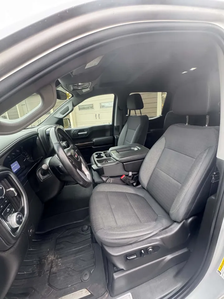 2025 Hyundai Elantra Prefered  Image