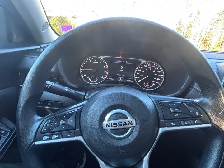 2023 Nissan Sentra Image